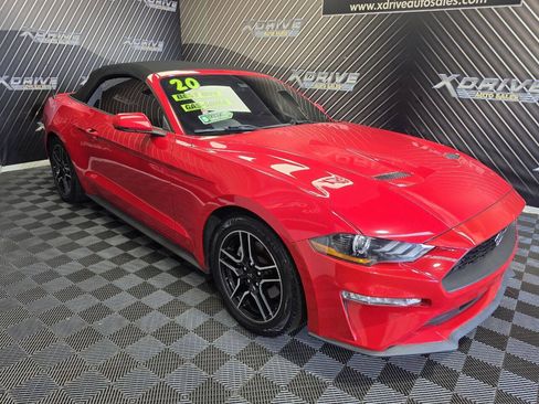 Used 2020 Ford Mustang Premium RWD image 5