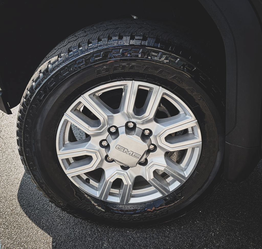 Used 2020 GMC Sierra 2500 SLT w/ SLT Premium Plus Package AWD/4WD image 25