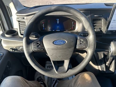 New 2026 Ford Transit 250 Low Roof RWD image 17