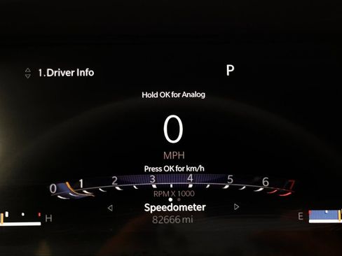 Used 2023 Jeep Grand Cherokee Limited image 16