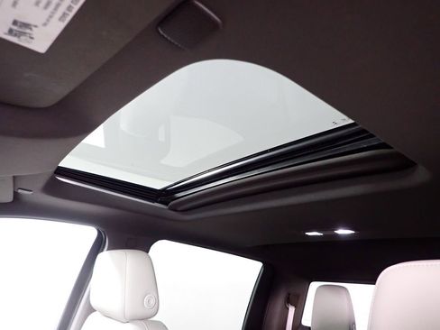 Used 2019 Chevrolet Silverado 1500 LTZ w/ LTZ Premium Package image 12