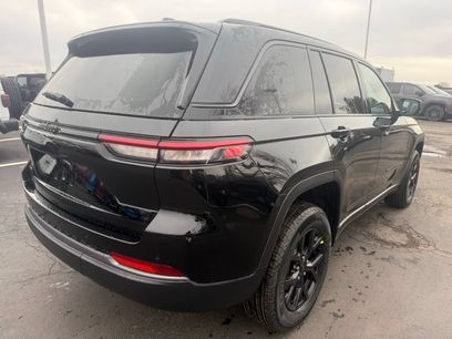 New 2026 Jeep Grand Cherokee Altitude