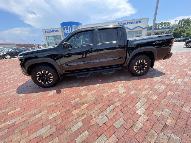 Used 2023 Nissan Frontier PRO-4X w/ Pro Convenience Package AWD/4WD image 27