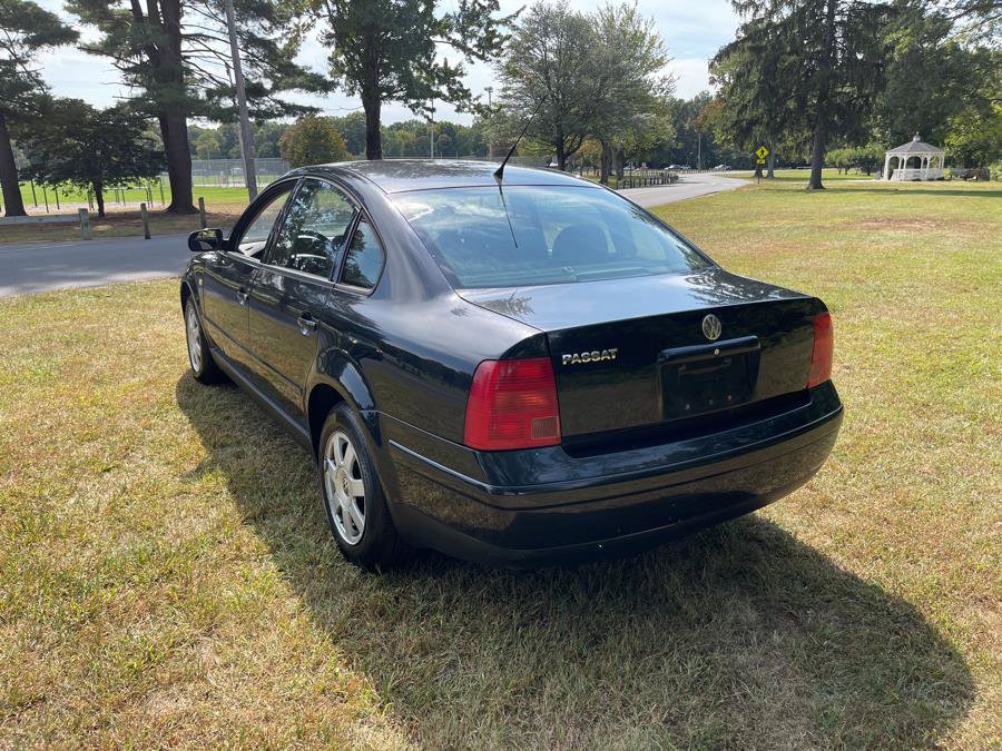 Used 1999 Volkswagen Passat GLS FWD image 8