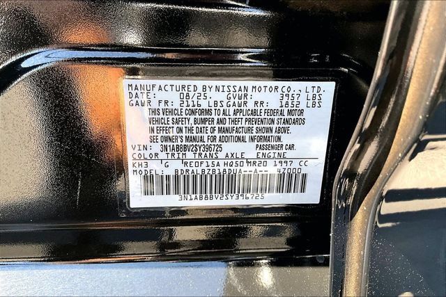 Certified 2025 Nissan Sentra S FWD image 18