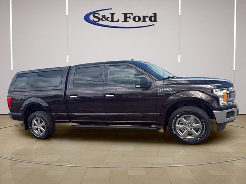 Used 2018 Ford F150 XLT w/ Equipment Group 302A Luxury AWD/4WD image 10