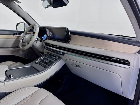 Used 2024 Hyundai Palisade Limited image 36