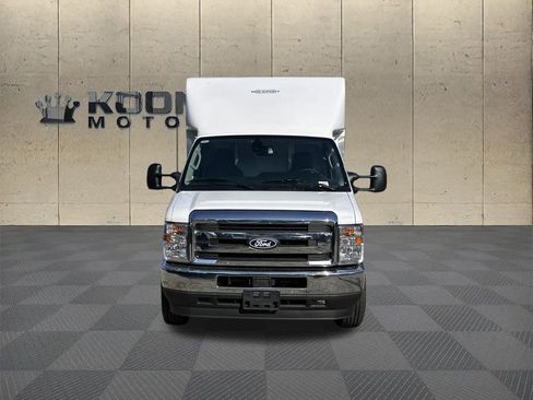 New 2026 Ford E-350 and Econoline 350 Super Duty w/ Power Equipment Group image 3