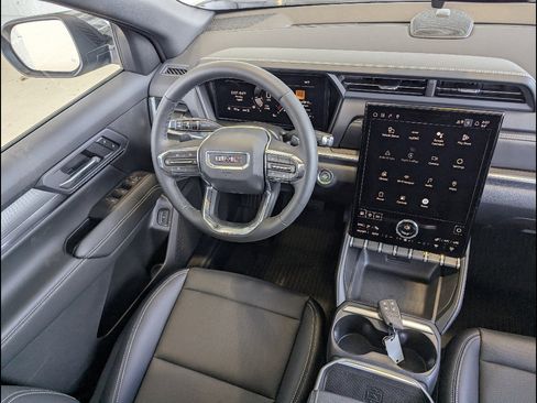 New 2026 GMC Terrain Elevation image 18