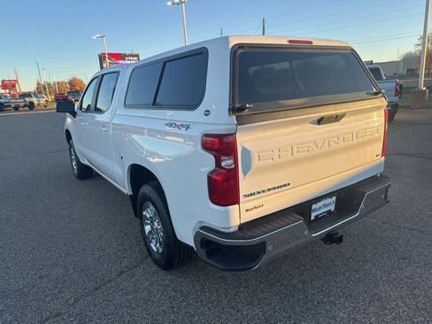 Used 2020 Chevrolet Silverado 1500 LT w/ Convenience Package image 5