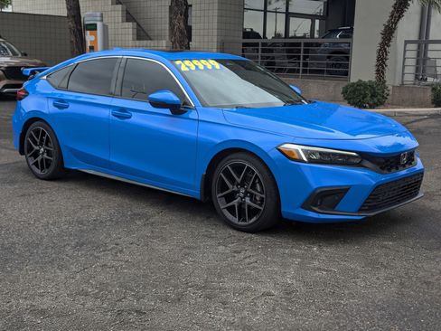 Used 2022 Honda Civic Sport Touring image 1