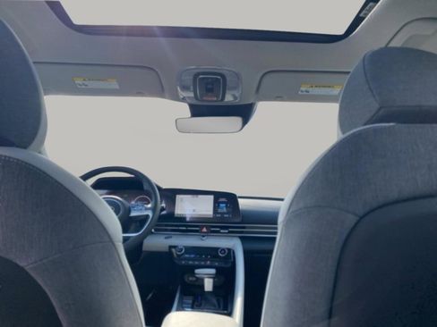 New 2026 Hyundai Elantra Limited FWD image 35