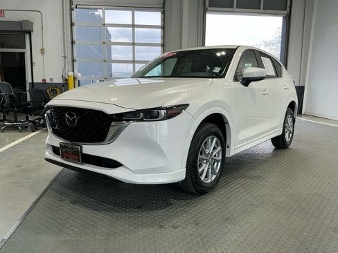 Used 2025 MAZDA CX-5 AWD 2.5 S w/ Preferred Package image 2