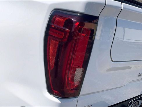 Used 2021 GMC Sierra 1500 AT4 AWD/4WD image 28