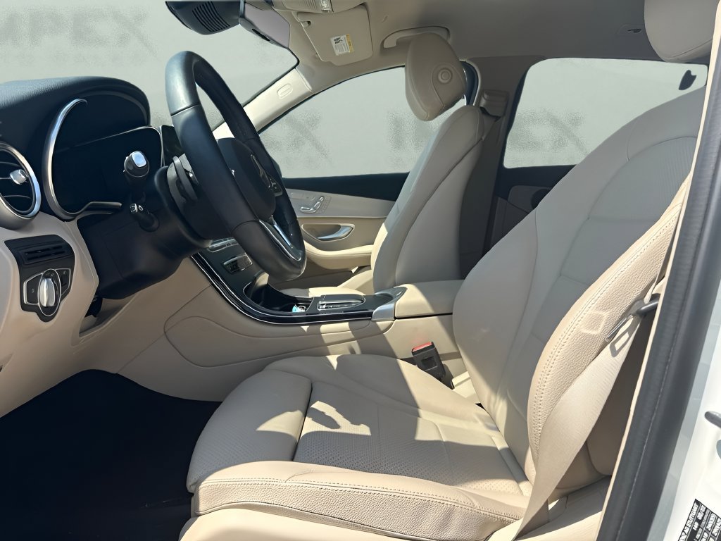 Used 2022 Mercedes-Benz GLC 300 4MATIC image 10