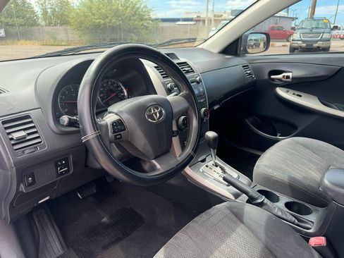 Used 2013 Toyota Corolla S FWD image 26