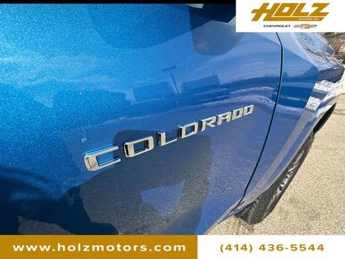 Certified 2023 Chevrolet Colorado Z71 w/ Z71 Convenience Package 2 AWD/4WD image 32