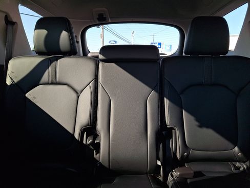 Used 2023 Honda Pilot EX-L image 15