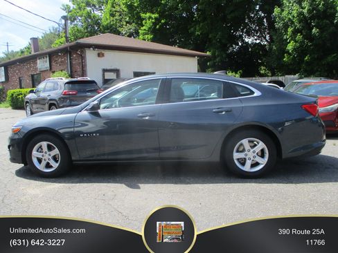Used 2020 Chevrolet Malibu LS w/ LPO, Convenience Package 1 FWD image 2