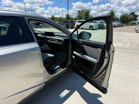 Used 2019 Lexus RX 350 AWD w/ Navigation Package image 26