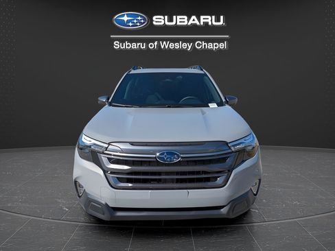 Used 2026 Subaru Forester Premium AWD/4WD image 8