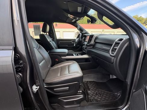 Used 2022 RAM 1500 Big Horn w/ Night Edition AWD/4WD image 61