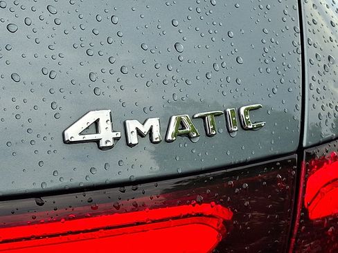 Certified 2025 Mercedes-Benz GLC 350e 4MATIC image 33