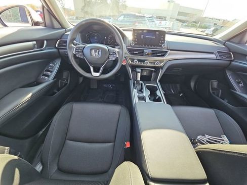 Used 2020 Honda Accord LX image 13