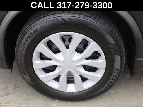Used 2019 Nissan Rogue S AWD/4WD image 12