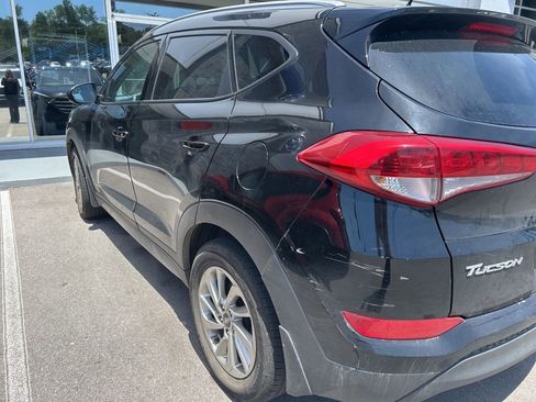 Used 2017 Hyundai Tucson SE FWD image 4