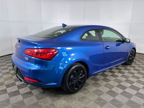 Used 2014 Kia Forte Koup SX FWD image 3