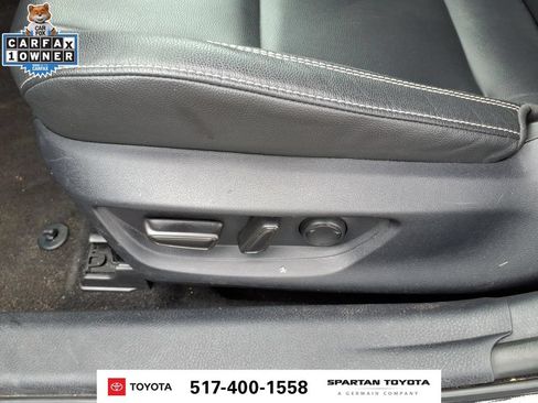 Used 2025 Toyota Camry SE FWD image 17