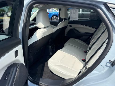 Used 2025 Ford Mustang Mach-E Premium AWD/4WD image 13