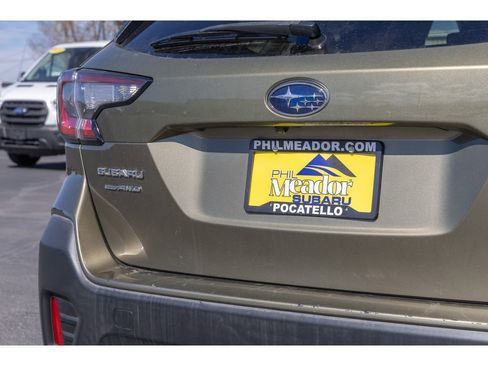 Used 2020 Subaru Outback Premium image 29