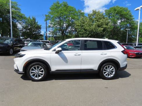 Used 2025 Honda CR-V EX-L image 3