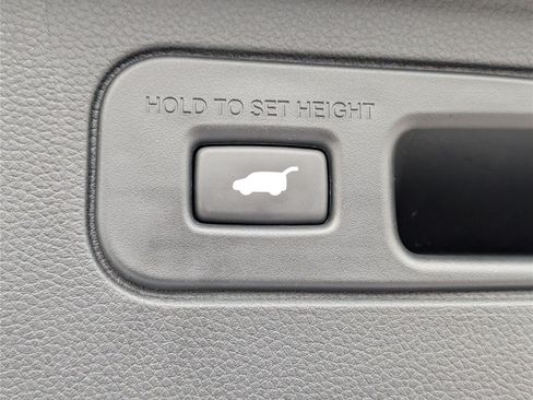Used 2023 Honda Pilot Elite image 15