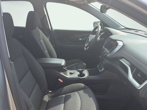 Used 2024 GMC Terrain SLE AWD/4WD image 15