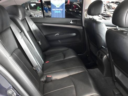 Used 2011 INFINITI G37 x Sedan w/ Premium Pkg AWD/4WD image 36