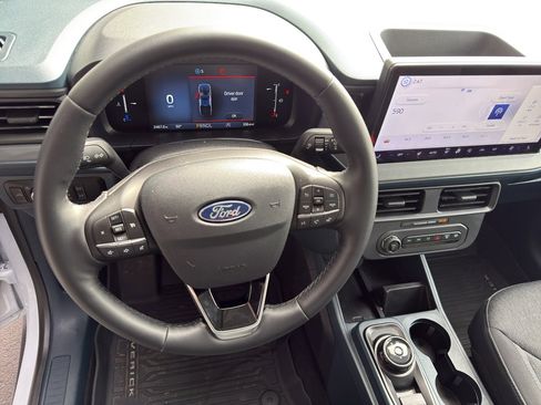 New 2026 Ford Maverick XLT w/ XLT Luxury Package image 18