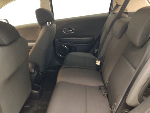 Used 2019 Honda HR-V EX image 18
