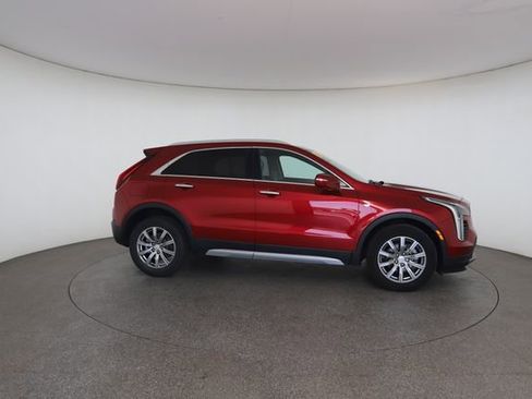 Used 2021 Cadillac XT4 Premium Luxury w/ Cold Weather Package AWD/4WD image 24