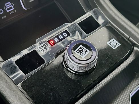 New 2025 Jeep Grand Cherokee Altitude image 12