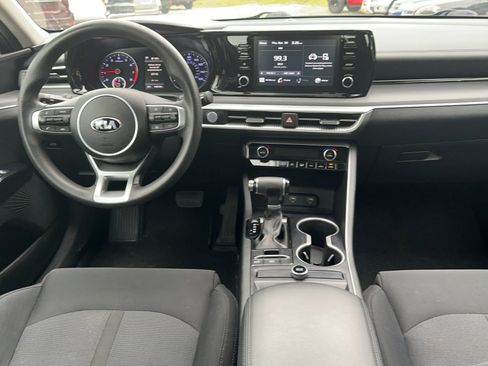 Used 2021 Kia K5 LXS FWD image 9