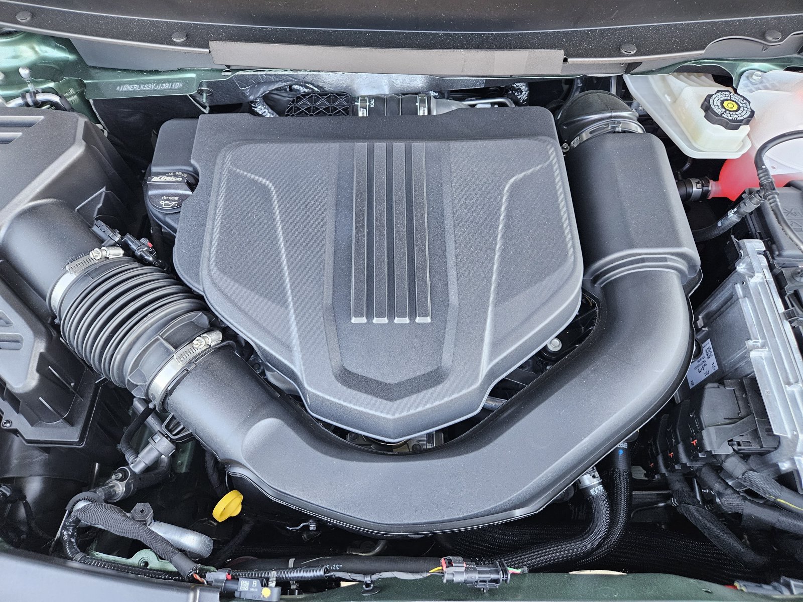 New 2027 Chevrolet Traverse RS w/ LPO, Floor Liner Package FWD image 27