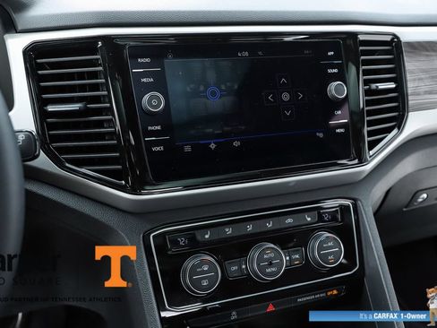 Used 2023 Volkswagen Atlas Cross Sport SE w/ Panoramic Sunroof Package FWD image 25