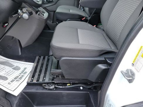 Used 2024 Ford Transit 350 XLT image 12