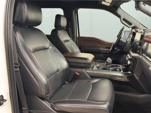 Used 2023 Ford F150 Lariat AWD/4WD image 9