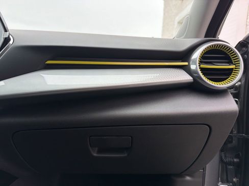 New 2026 Chevrolet Trax LT w/ Driver Confidence Package image 20