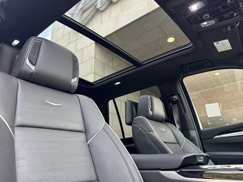 New 2026 Cadillac Escalade Sport image 19