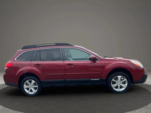 Used 2014 Subaru Outback 2.5i Limited AWD/4WD image 4